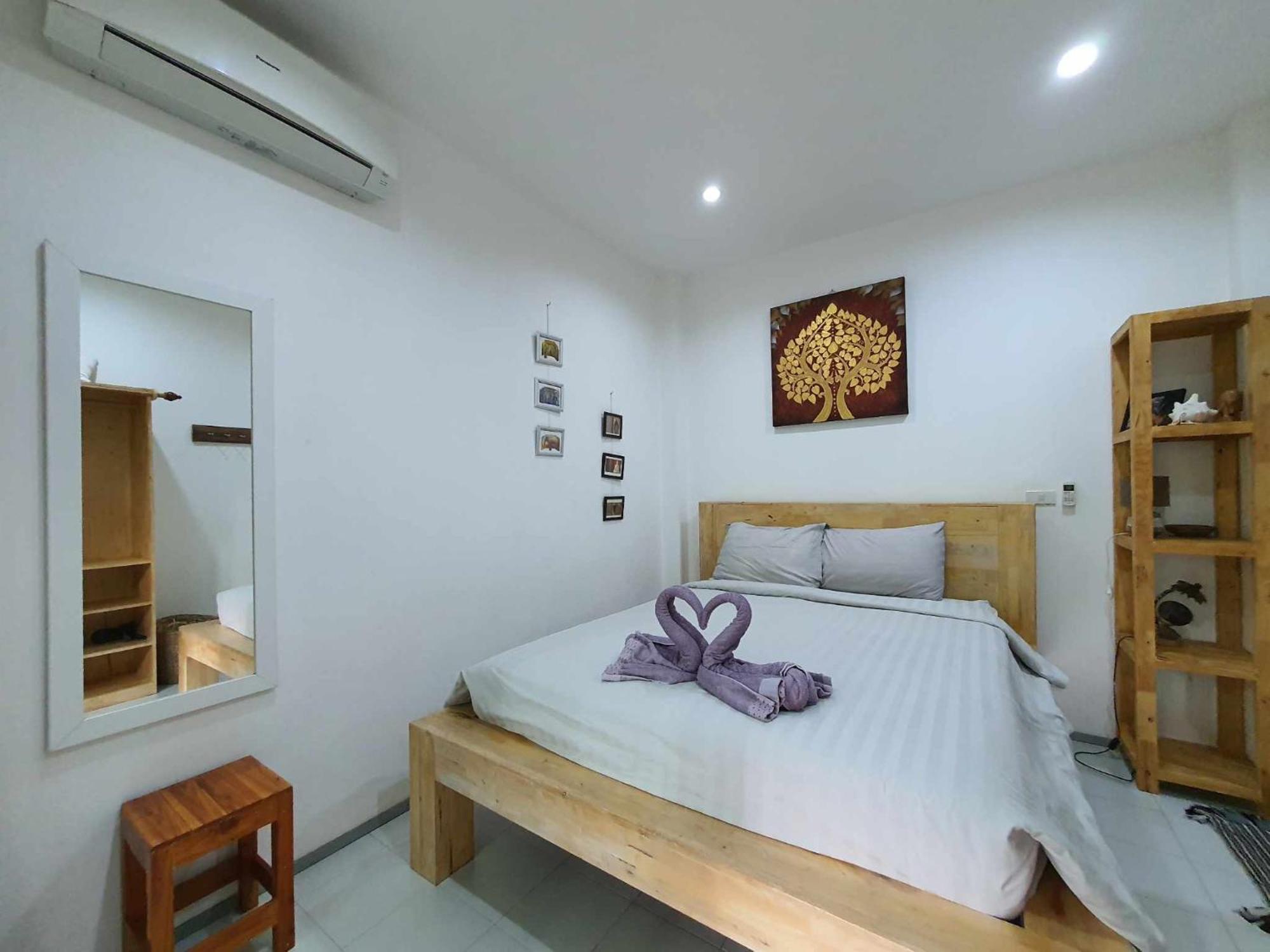 Niniari House Villa Thong Sala Luaran gambar